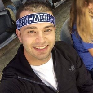 Meet your Posher, Husam